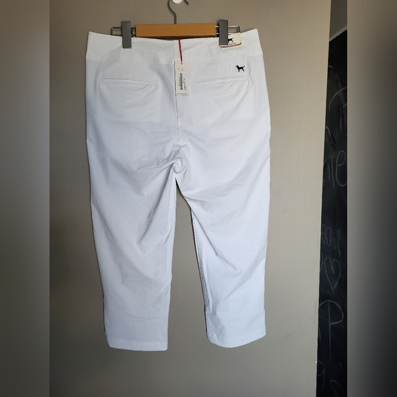 NEW The Black Dog White Ladies Birdie Capri, Size 6 (30) - Picture 3 of 6